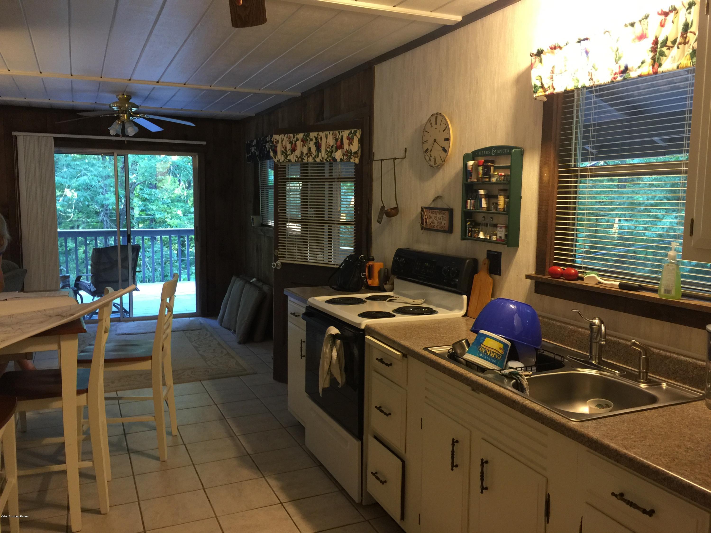54 Spruce Lane Bee Spring, KY 42207 - Photo 12 of 28 image
