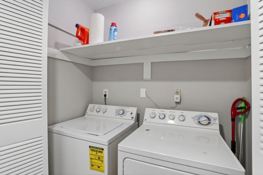 37 Middleton Court Smyrna, GA 30080 - Photo 14 of 25 a utility room with dryer and washer