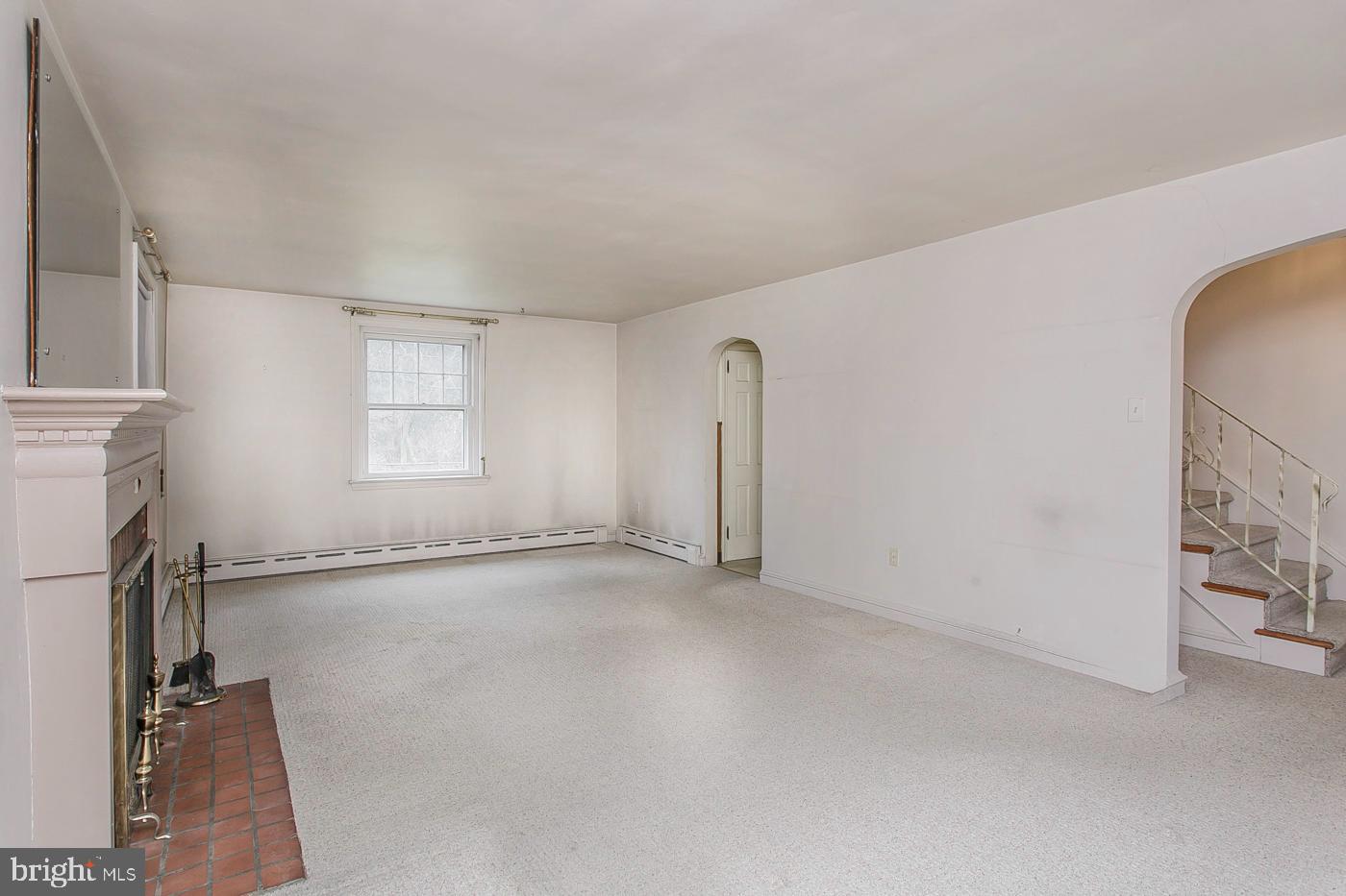 3022 Swede Road Norristown, PA 19401 - Photo 8 of 36 Living Room