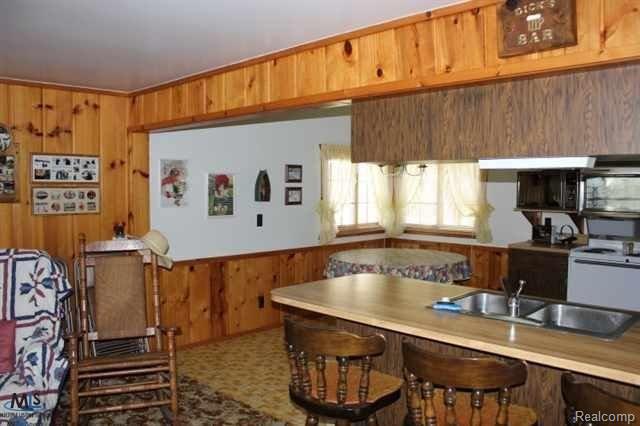 6768 North Ridge Road Harrison, MI 48625 - Photo 9 of 24 9.JPG
