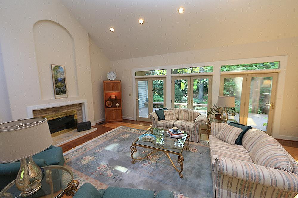 2316 Heartley Drive Raleigh, NC 27615 - Photo 5 of 25 Living Room