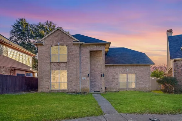$295,000 | 924 Haverstraw Place, Mesquite, TX 75149