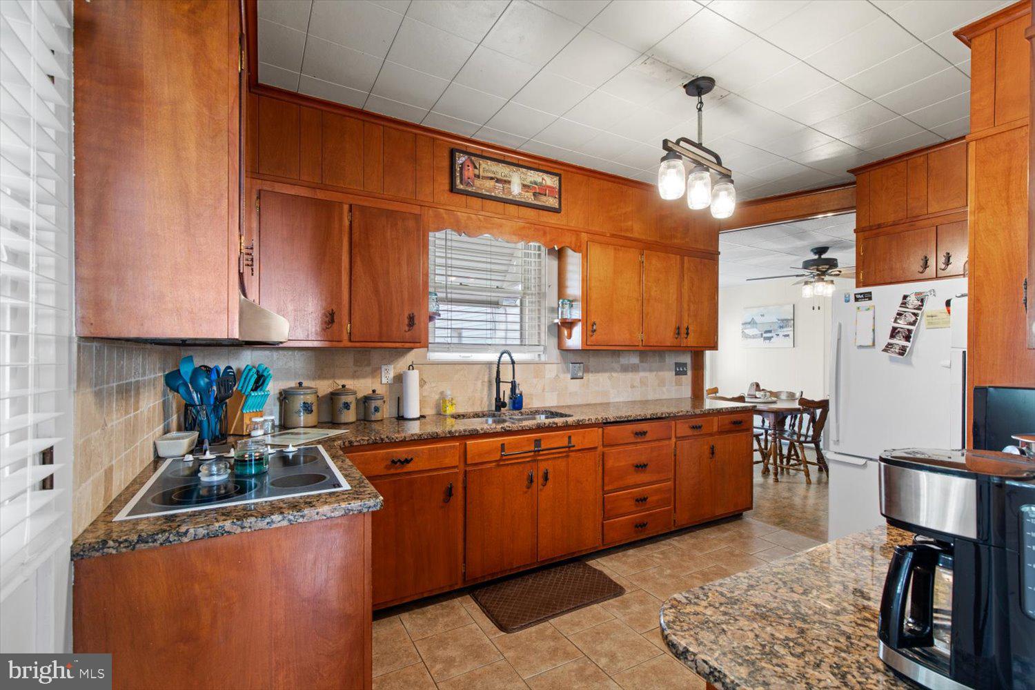 110 Colebrook Road Elizabethtown, PA 17022 - Photo 5 of 39 Gallery Image 5