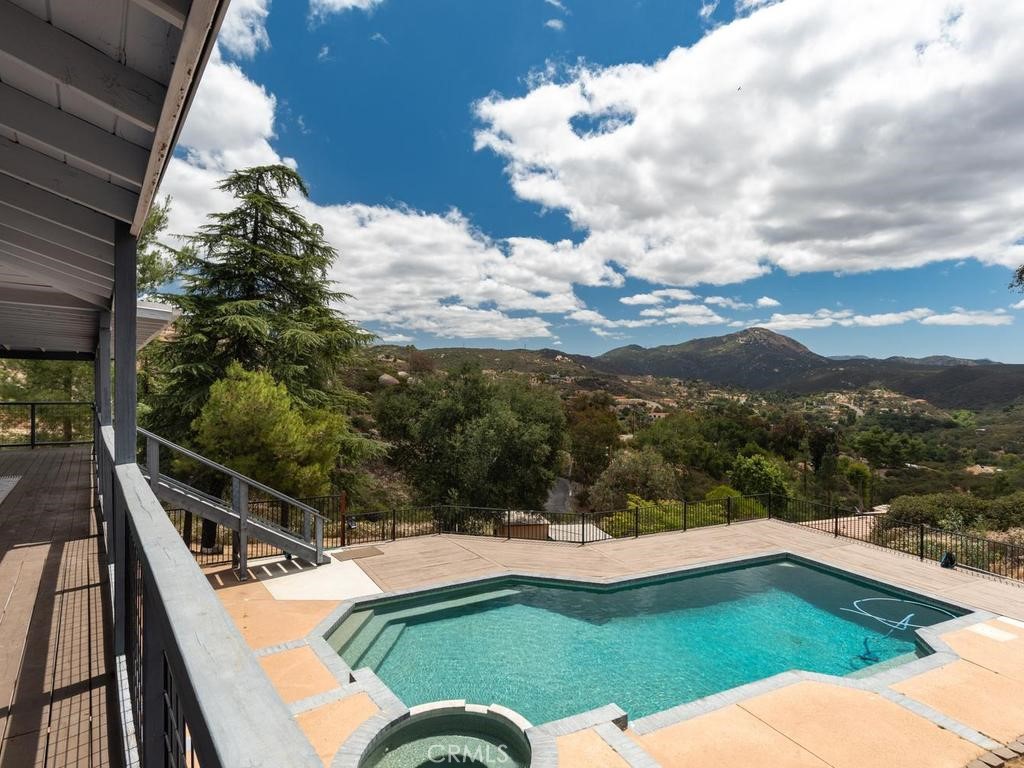 2302 Via Dieguenos Alpine, CA 91901 - Photo 21 of 58