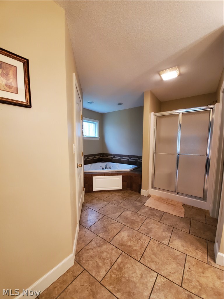 10380 Pifer Road Wadsworth, OH 44281 - Photo 17 of 34 Gallery Image 17