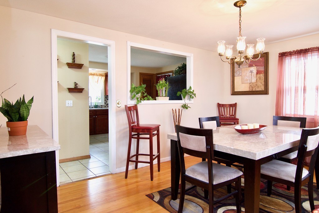 125 Clement Street Springfield, MA 01118 - Photo 14 of 30