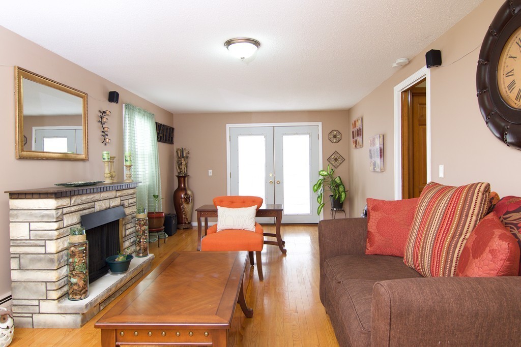 125 Clement Street Springfield, MA 01118 - Photo 19 of 30