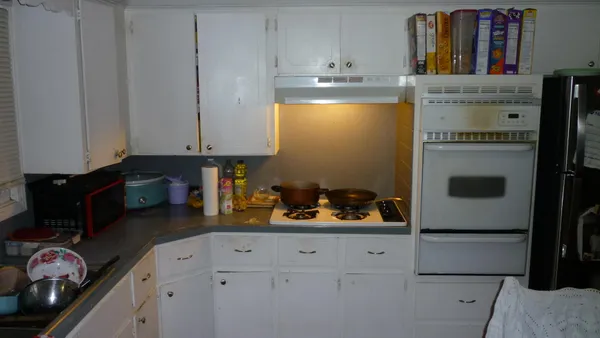 $399,900 | 4704 Burton Street Southeast, Grand Rapids, MI 49546