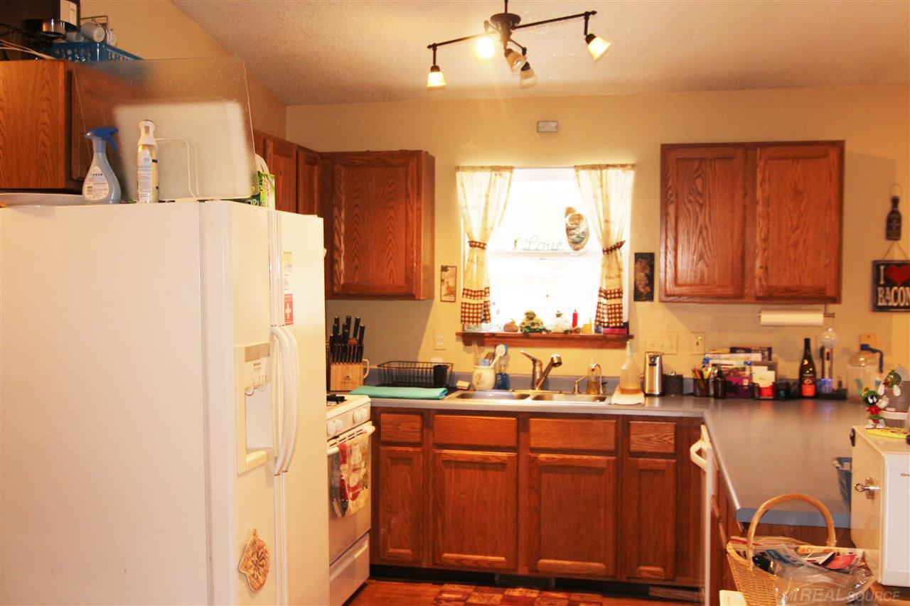 2982 Carpenter Road Lapeer, MI 48446 - Photo 22 of 40
