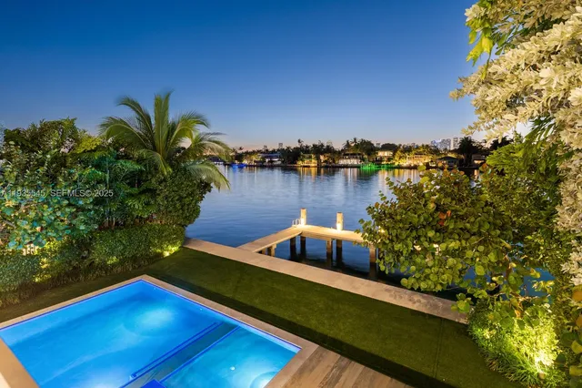 $200,000 | 40 West Rivo Alto Drive, Miami Beach, FL 33139