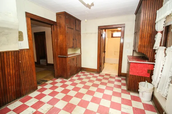 $195,000 | 303 Spring Street, Constantine, MI 49042