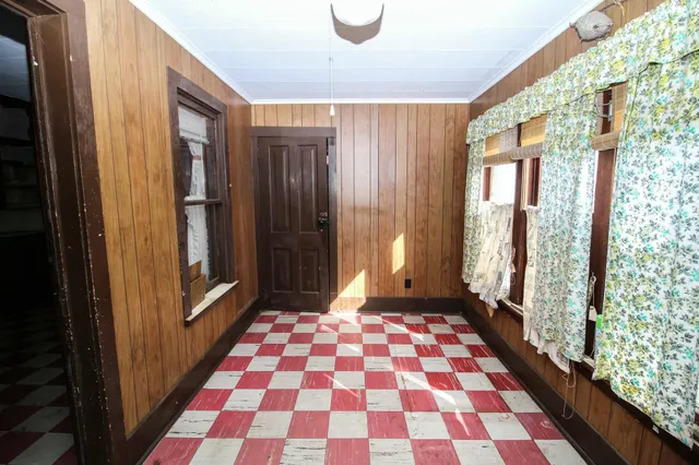 $195,000 | 303 Spring Street, Constantine, MI 49042