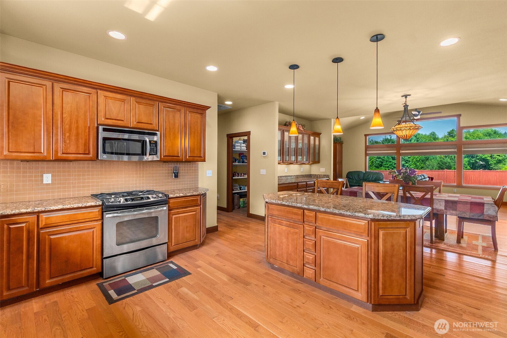 8634 Fox Ridge Lane Southeast Olympia, WA 98513 - Photo 14 of 40 Gallery Image 14