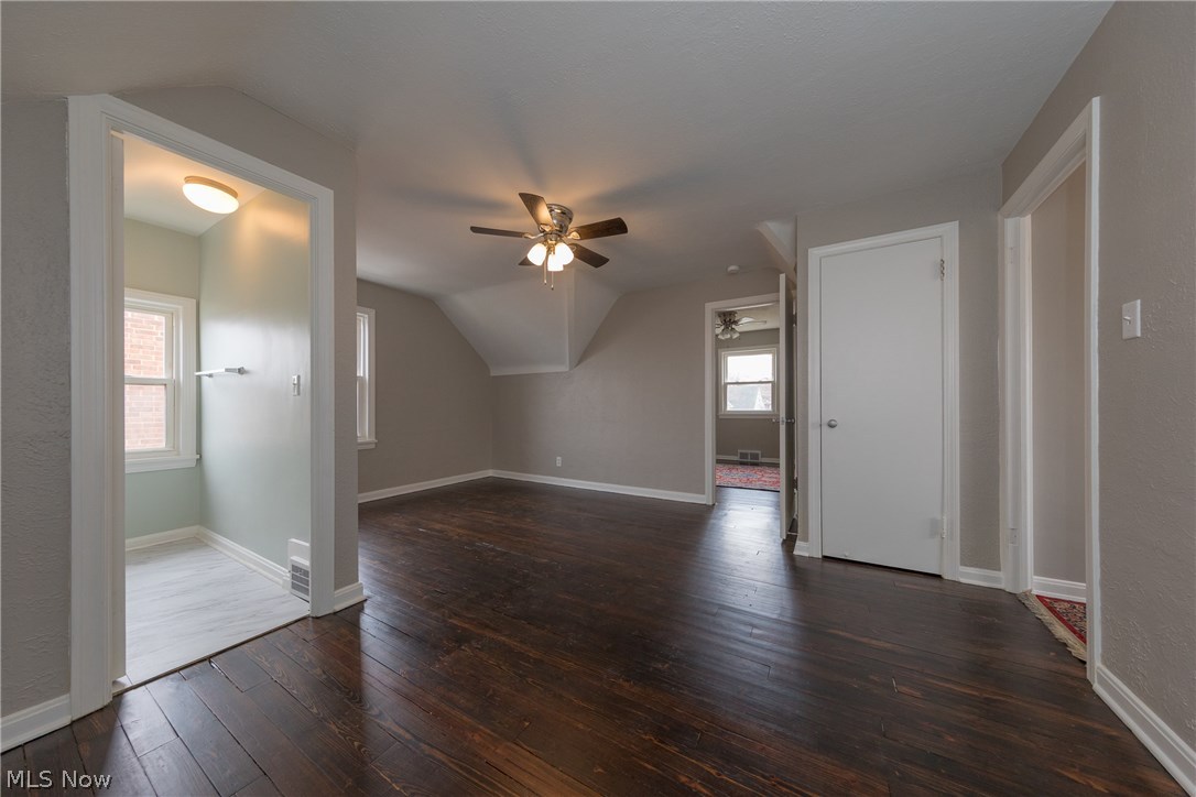 4141 Verona Road Cleveland, OH 44121 - Photo 25 of 29