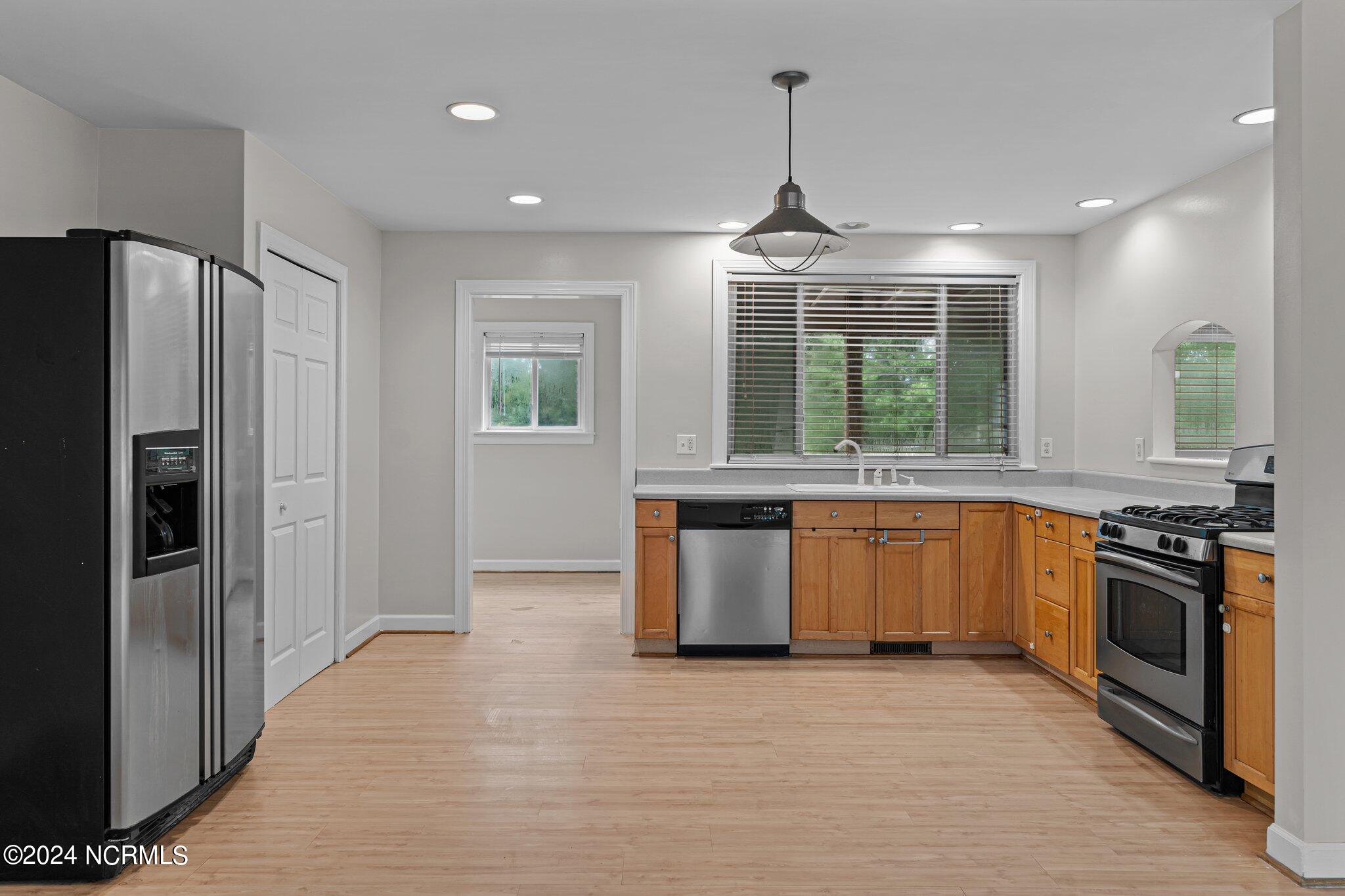 2002 Klein Road Wilmington, NC 28405 - Photo 15 of 55 29-web-or-mls-BTS07779