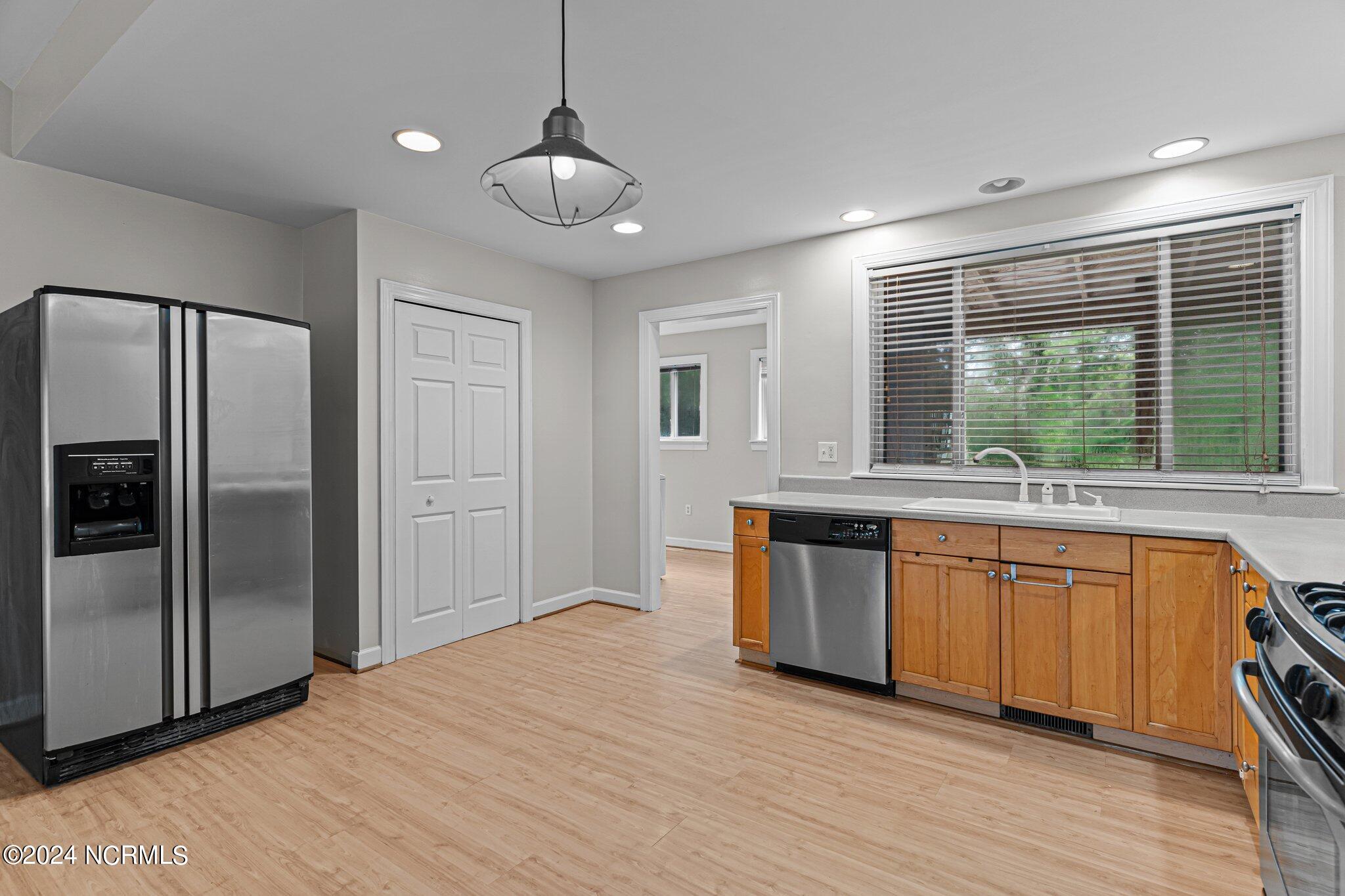 2002 Klein Road Wilmington, NC 28405 - Photo 17 of 55 30-web-or-mls-BTS07782