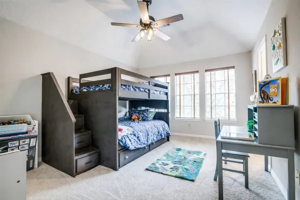$5,000 | 7 Deer Lake Court, The Woodlands, TX 77381