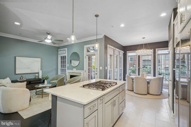 $1,160,000 | 7753 Legere Court, Unit 44, McLean, VA 22102