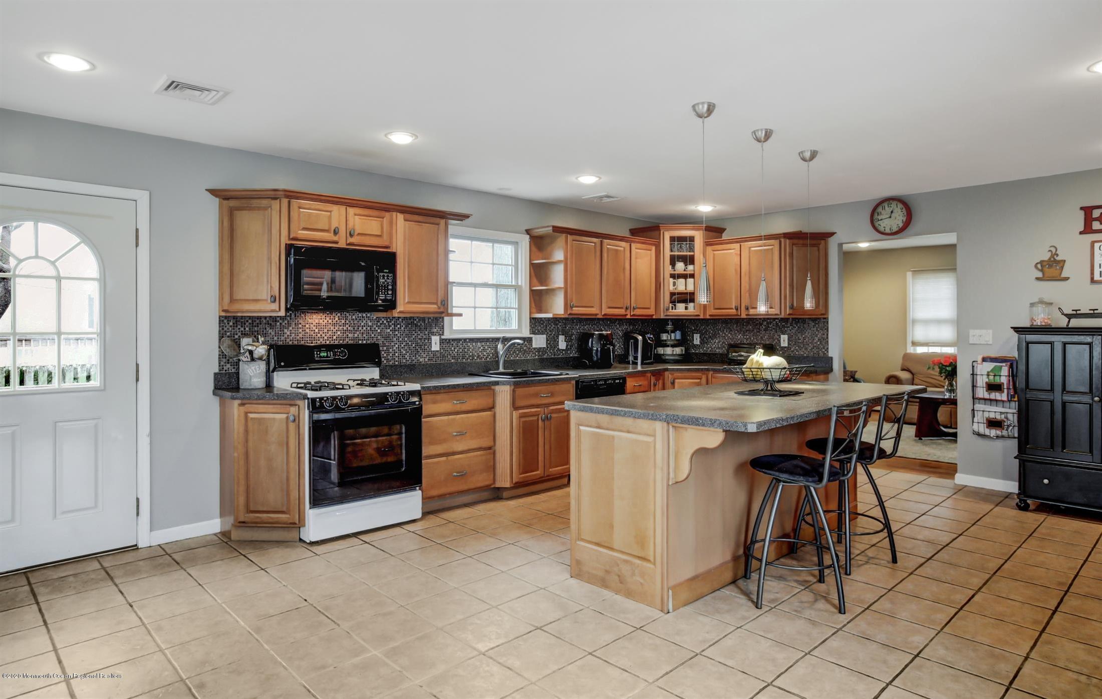 209 Woodcrest Road Oakhurst, NJ 07755 - Photo 7 of 21 07-Kitchen