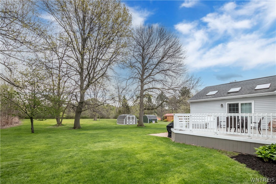 7295 Norman Road Wheatfield, NY 14120 - Photo 8 of 50