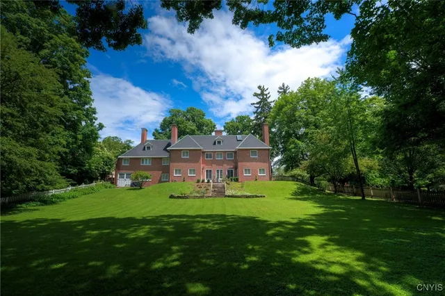 $1,299,000 | 131 South Street, Auburn, NY 13021