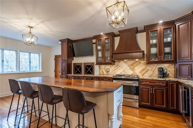 $1,299,000 | 131 South Street, Auburn, NY 13021