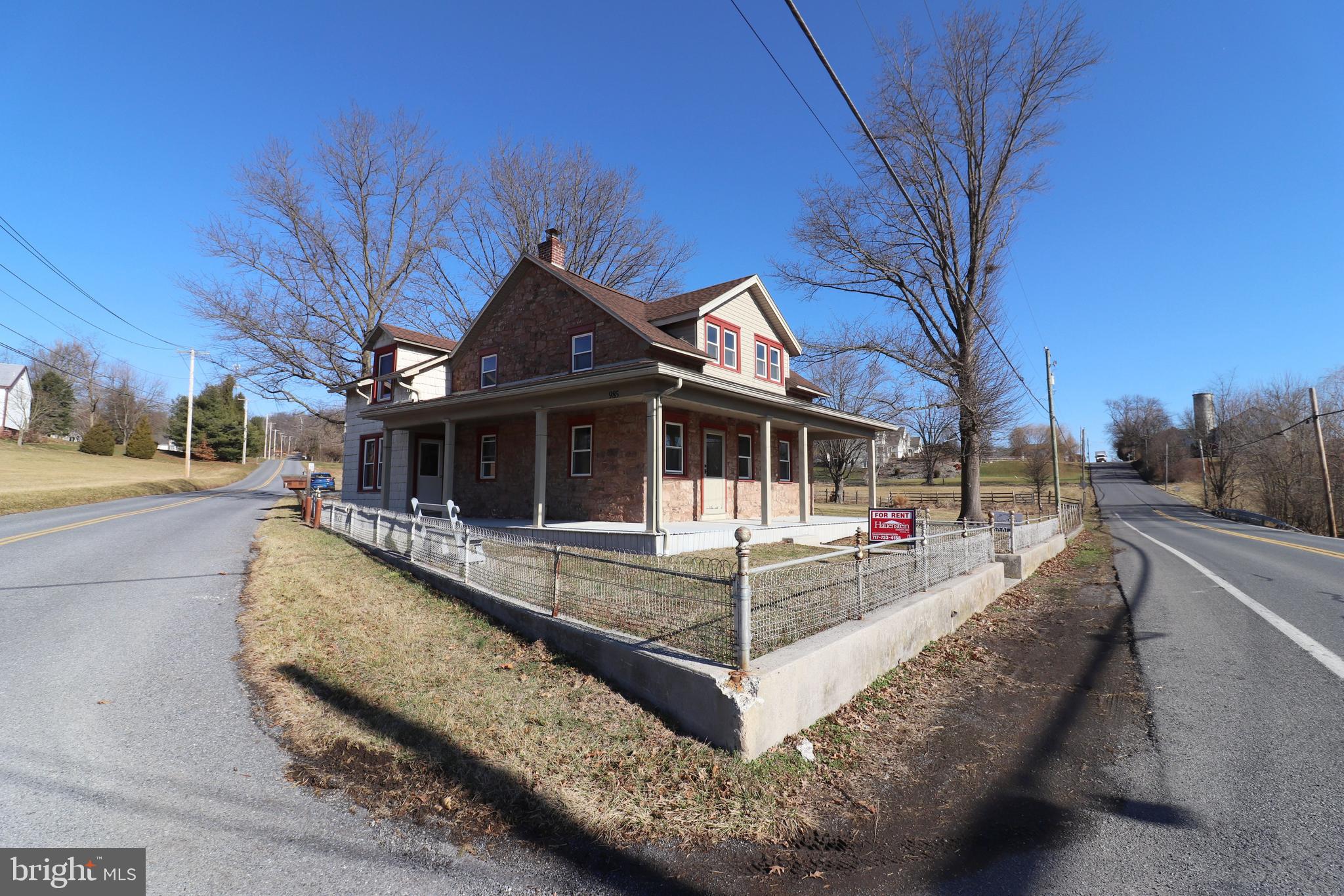 985 South Ridge Road Denver, PA 17517 - Photo 36 of 36 a front view of a house with a yard