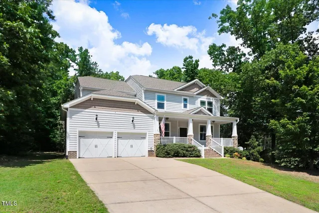 $465,000 | 1304 Double Oak Lane, Willow Spring, NC 27592