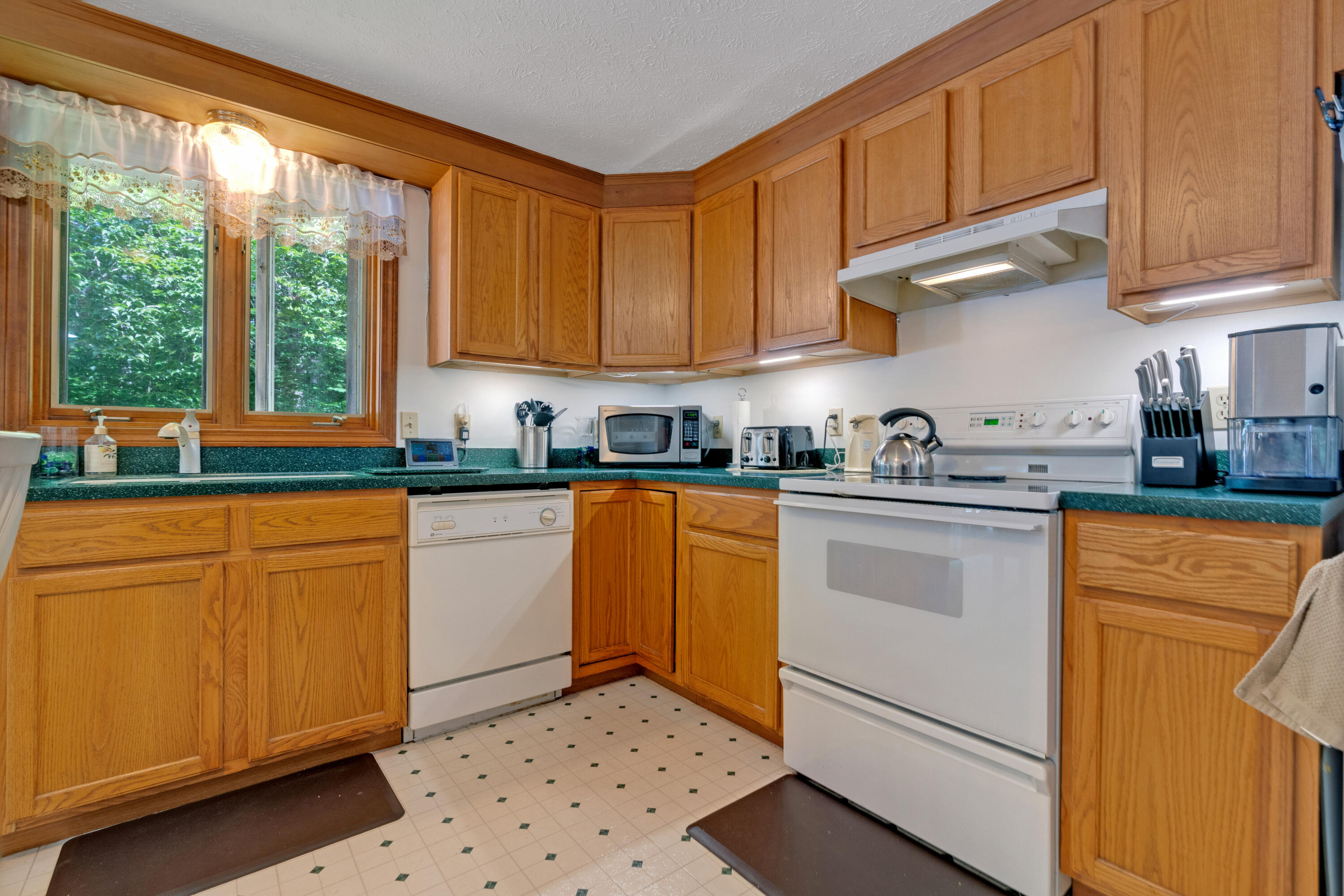 16 Sawyer Lane Springvale, ME 04083 - Photo 21 of 33 _dsc8640
