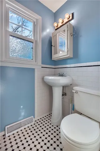 $350,000 | 104 Forest Park Drive, Easley, SC 29642