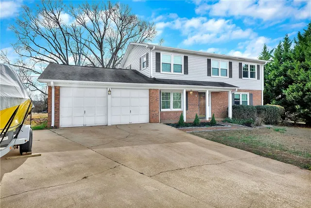 $350,000 | 104 Forest Park Drive, Easley, SC 29642