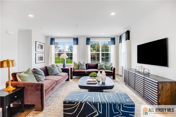$739,090 | 110 Fred Clark Drive, Pennington, NJ 08534