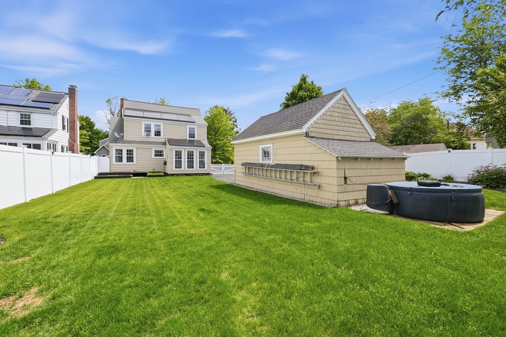 16 Bay State Road Worcester, MA 01606 - Photo 39 of 42