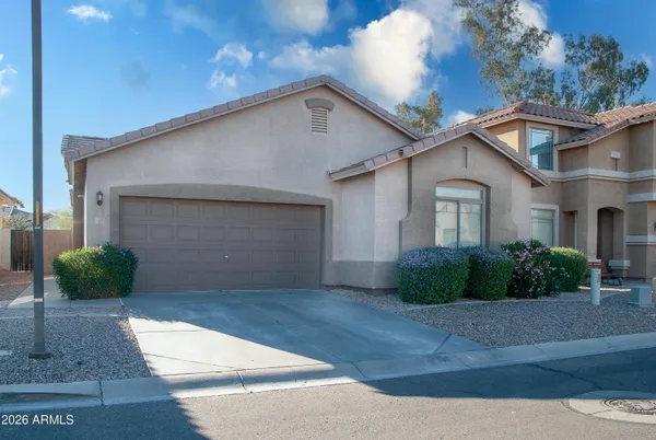$2,195 | 1220 South Amber Street, Chandler, AZ 85286