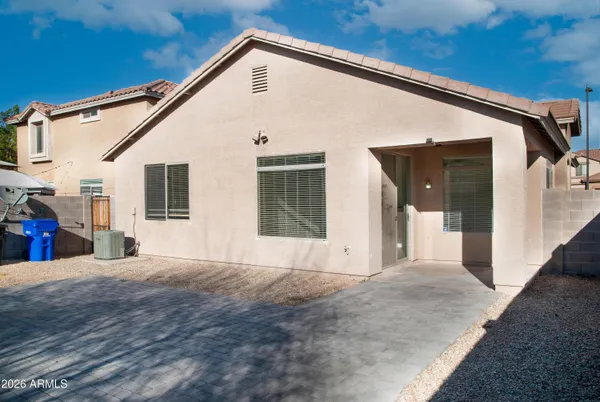 $2,195 | 1220 South Amber Street, Chandler, AZ 85286