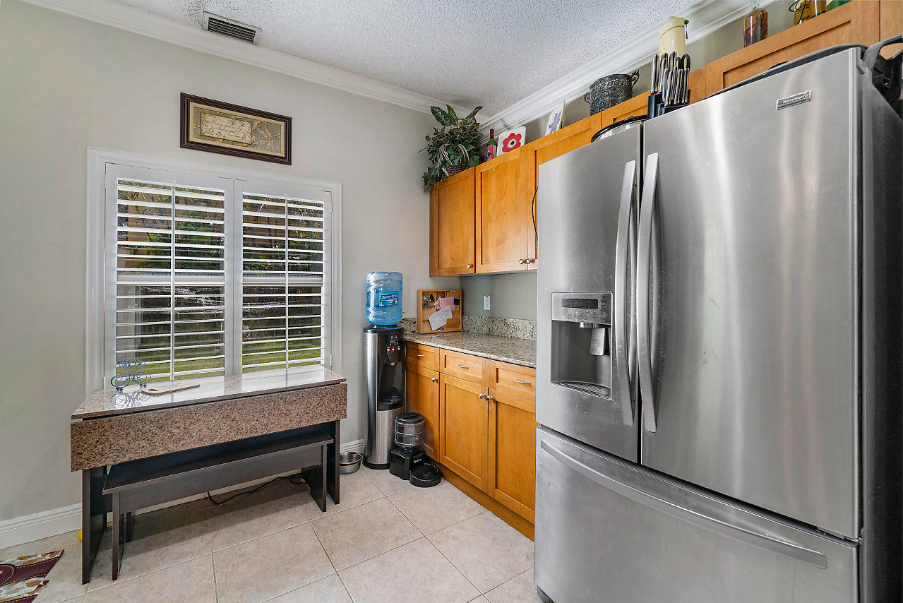5808 Raceway Road Lake Worth, FL 33449 - Photo 9 of 24 011-5808RacewayRd-LakeWorth-FL-small