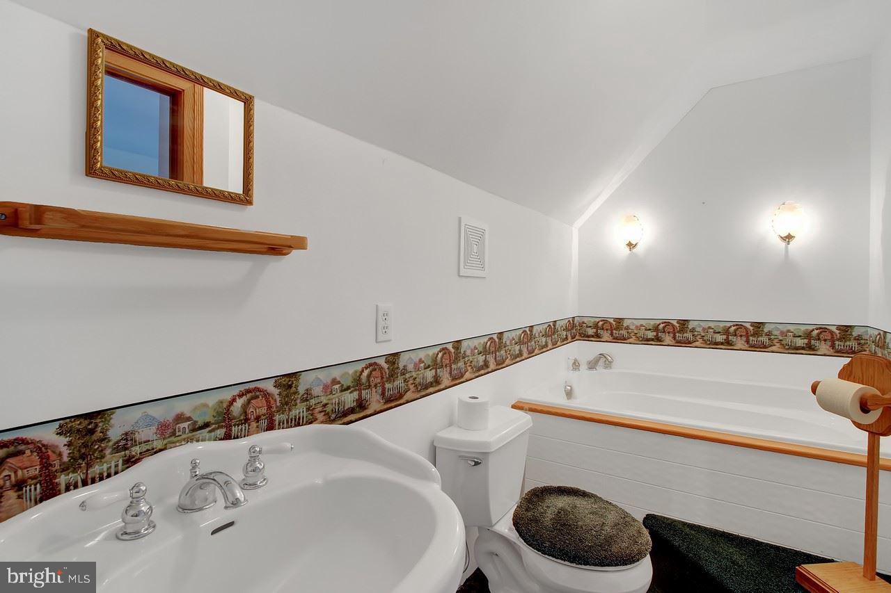 895 Herrs Ridge Road Gettysburg, PA 17325 - Photo 13 of 35 Gallery Image 13