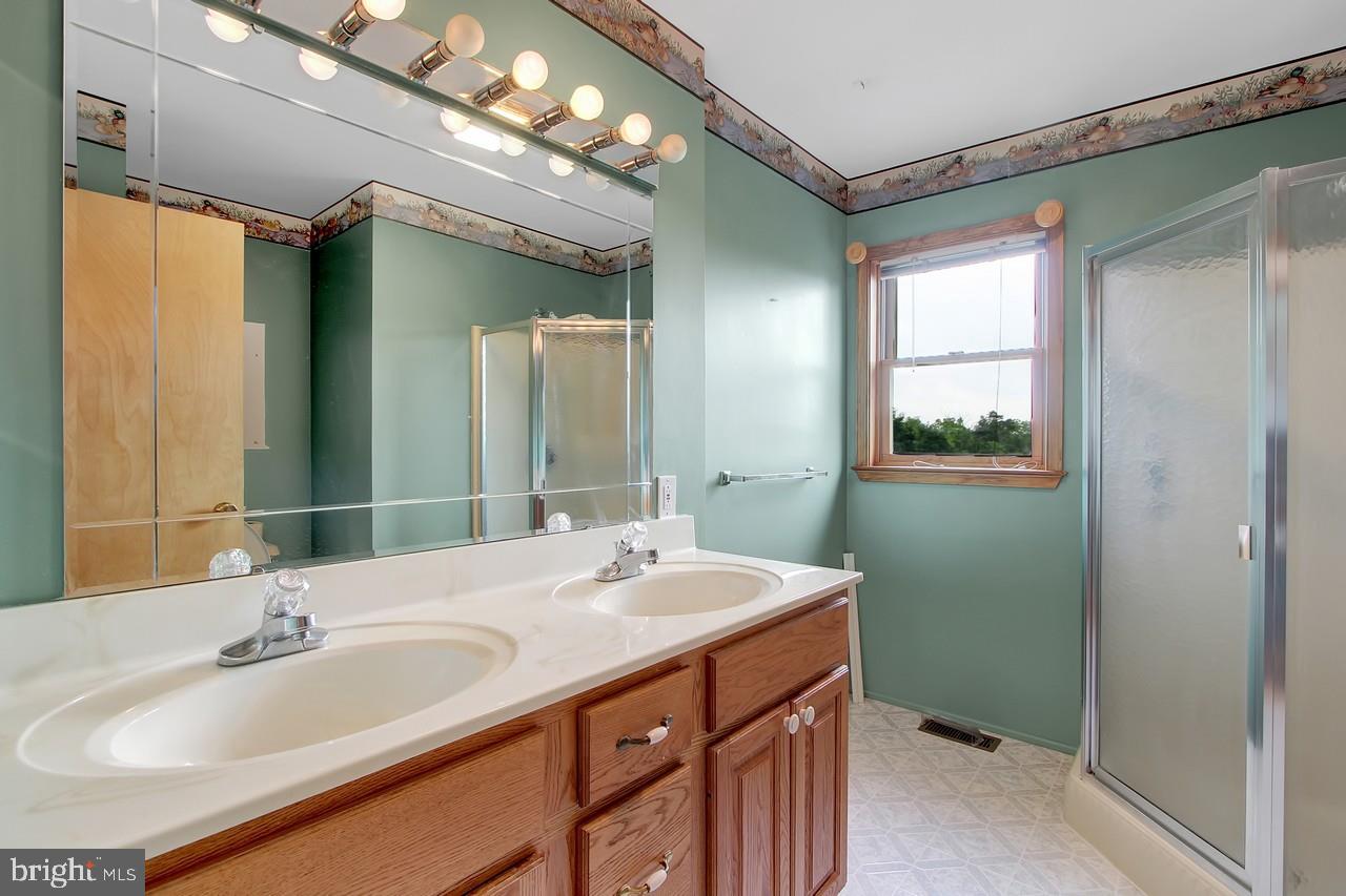 895 Herrs Ridge Road Gettysburg, PA 17325 - Photo 18 of 35 Gallery Image 18