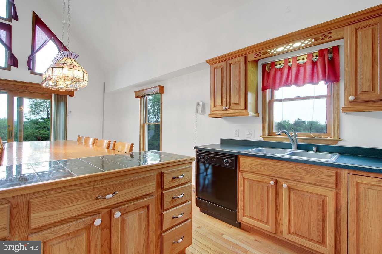 895 Herrs Ridge Road Gettysburg, PA 17325 - Photo 10 of 35 Gallery Image 10