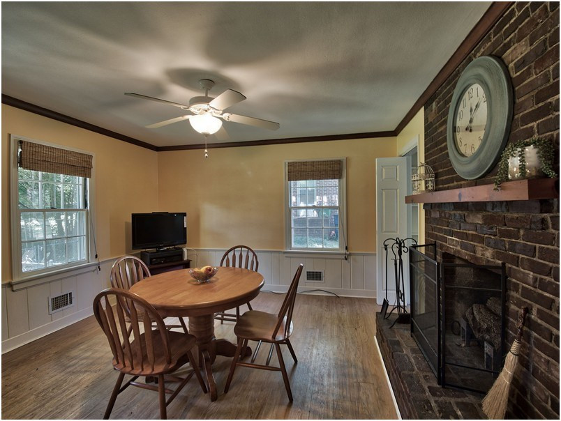 2703 Clark Avenue Raleigh, NC 27607 - Photo 6 of 24 Breakfast Area