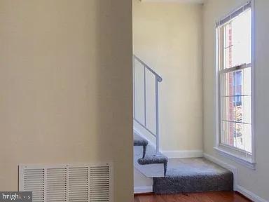 9 Midline Road Gaithersburg, MD 20878 - Photo 8 of 36 Gallery Image 8