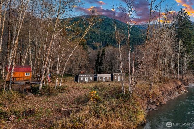 $150,000 | 250 Cedar Grove Road, Randle, WA 98377