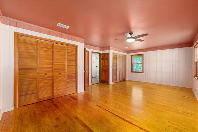 a view of a house with a big yard