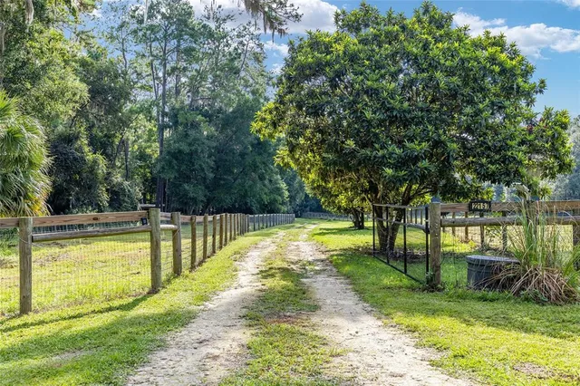 $829,000 | 22157 Northwest 87th Avenue Road, Micanopy, FL 32667