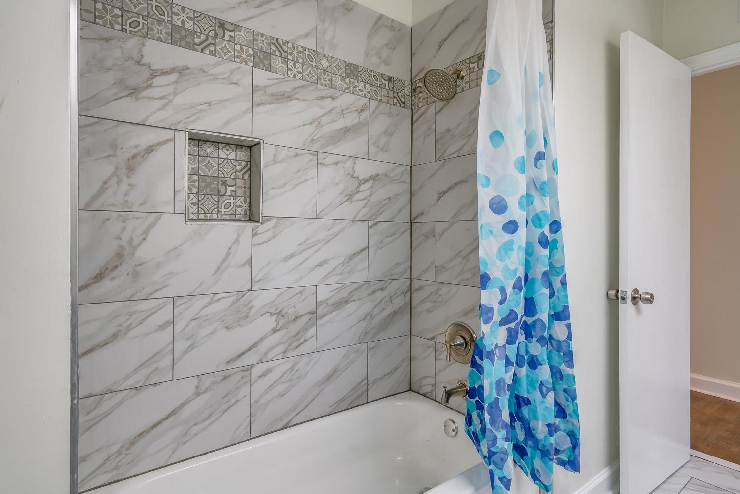 4245 Rhodes Avenue Memphis, TN 38111 - Photo 20 of 25 Gallery Image 20