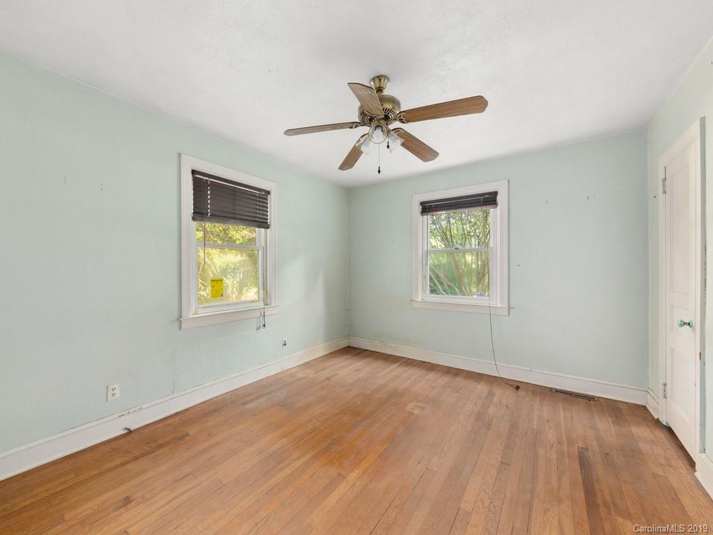 37 West Raleigh Road Asheville, NC 28803 - Photo 14 of 16 Gallery Image 14