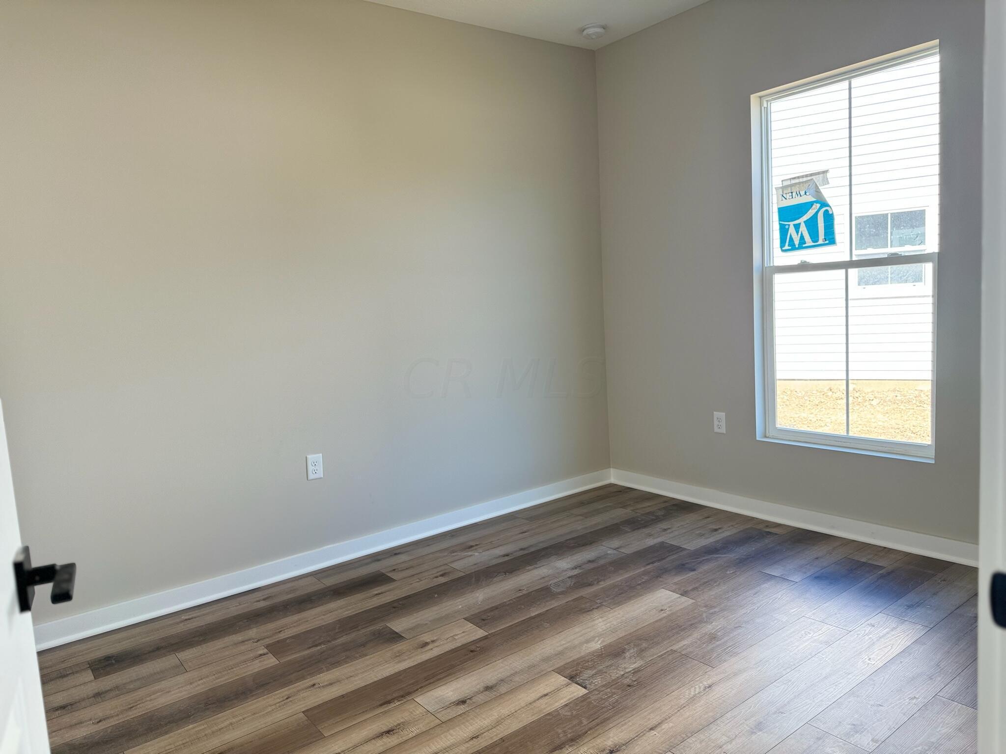 554 Rochdale Delaware, OH 43015 - Photo 1 of 15 554 bed 2