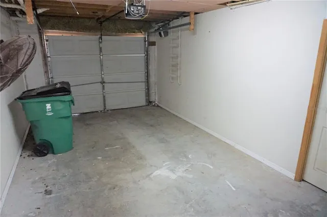 $1,900 | 5140 Summer Hill Drive, Zephyrhills, FL 33542