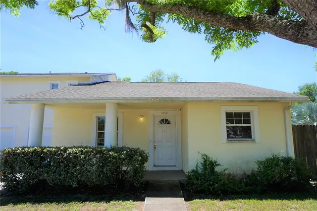 $1,900 | 5140 Summer Hill Drive, Zephyrhills, FL 33542