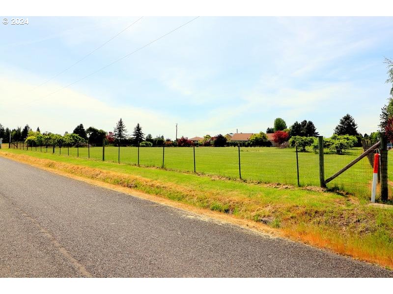 30251 South Stuwe Road Canby, OR 97013 - Photo 1 of 41 a view of a park